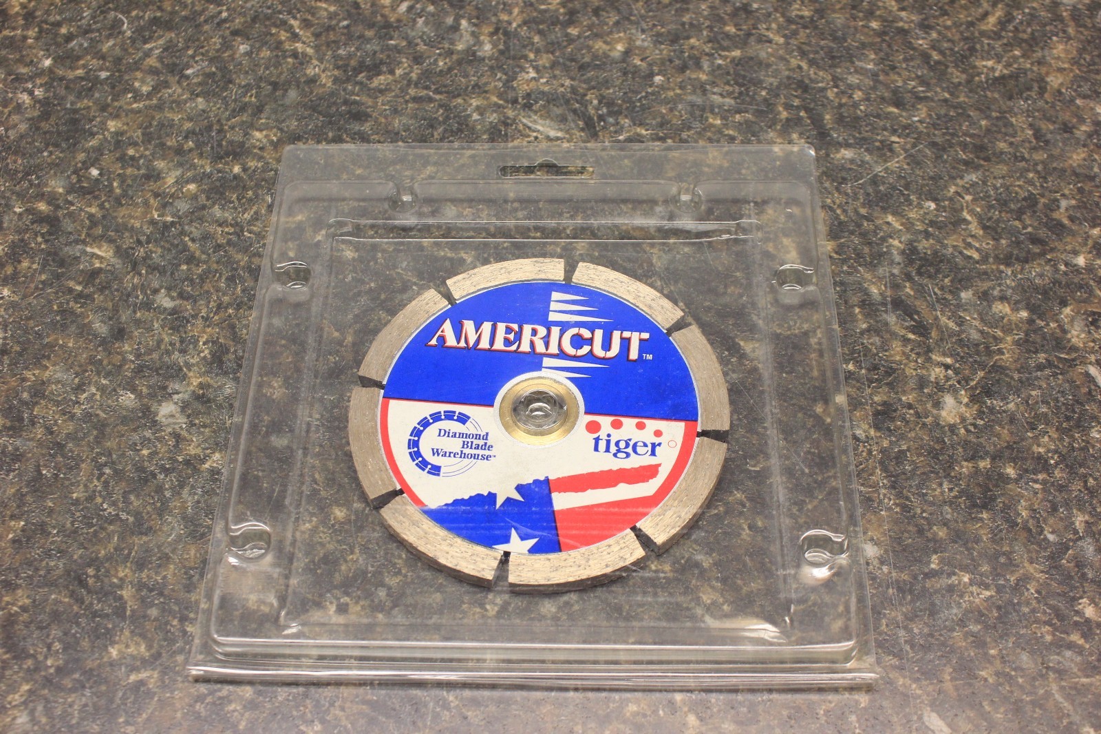 AMERICUT TIGER 4.5" DIAMOND SAW BLADE WAREHOUSE 15135-5 (J) AAA4