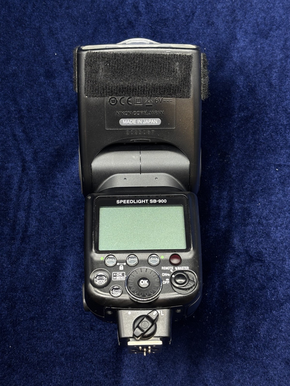 Nikon Speedlight SB-900 Works
