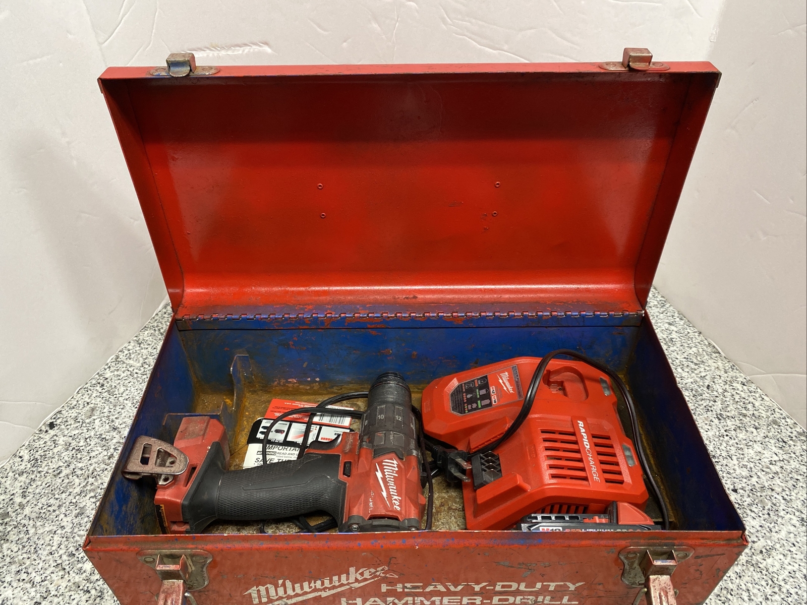 Milwaukee 18V 1/2” Drill Driver W/ Battery And Charger In Metal Box 2803-20 a-x