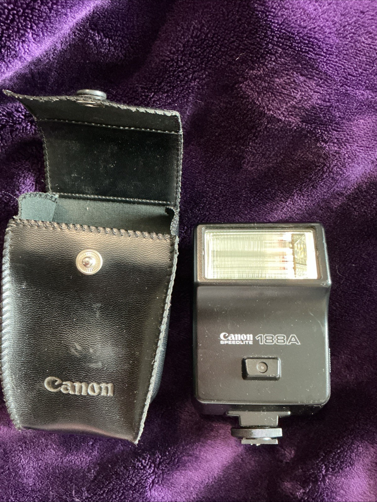 Canon Speedlite 188A Shoe Mount Flash 35MM SLR Film Camera AE-1 Tested w/CASE