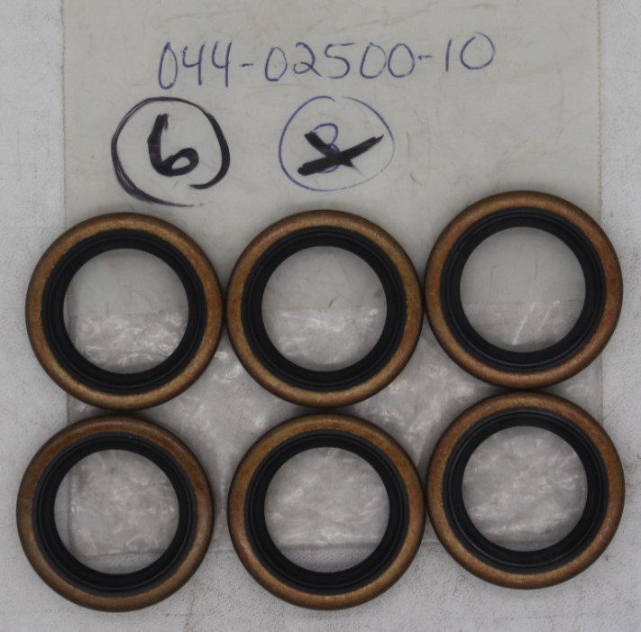 NOS Subaru Robin 044-02500-10 Oil Seal, Lot of 6!