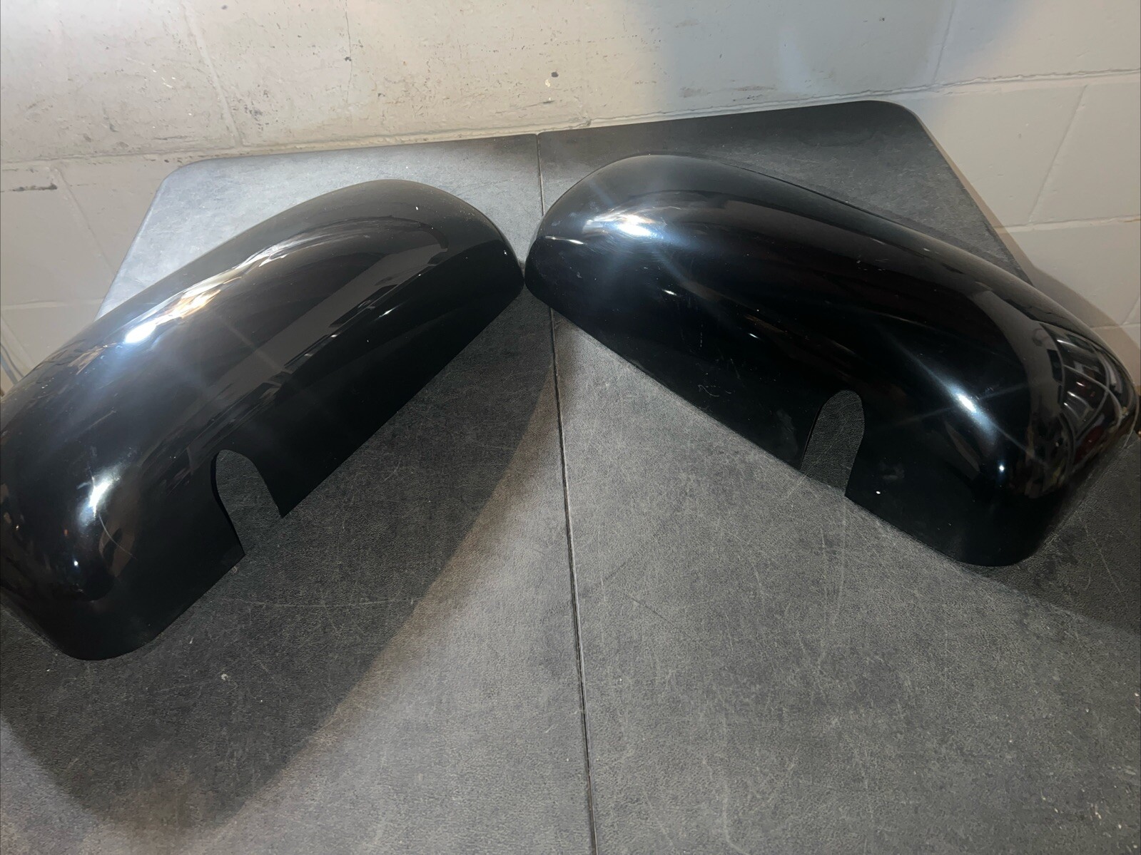 Kenworth T660 Replacement Backside Bezel For Mirror Color Black