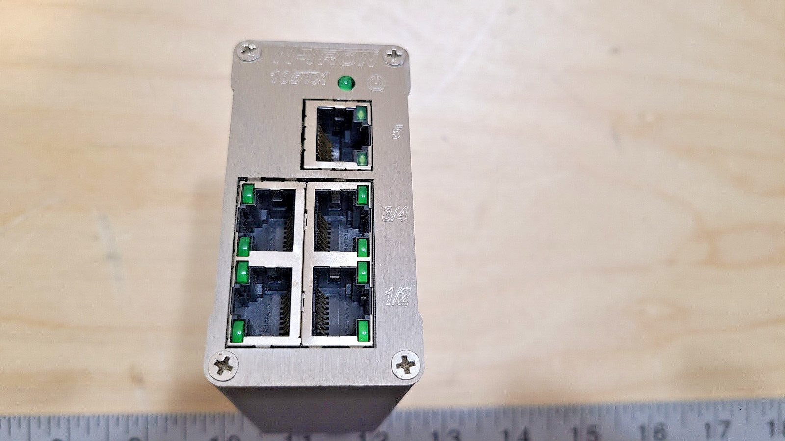 N-Tron 105TX Ethernet Switch, 5 Port 10-30 Volts