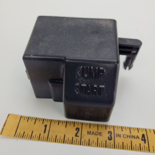 2005-2008 Chevy Uplander Jump Post Cover Black OEM