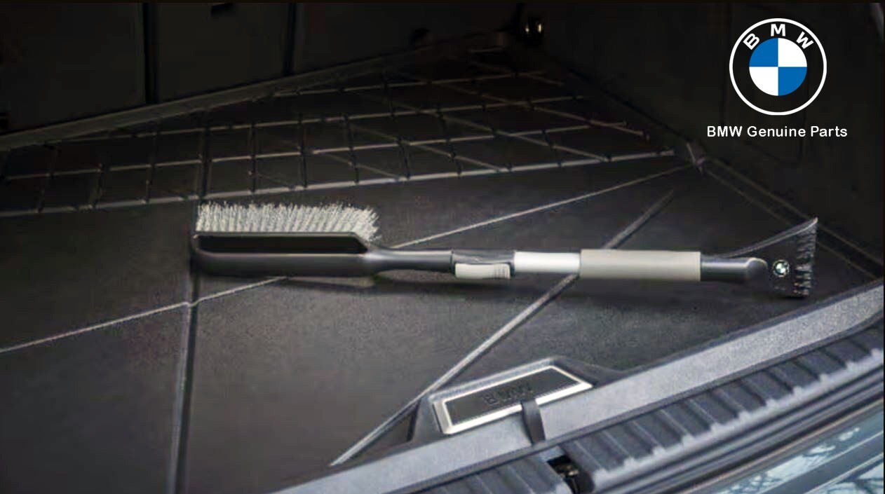 Genuine BMW Telescopic Ice Scraper with Snow Brush