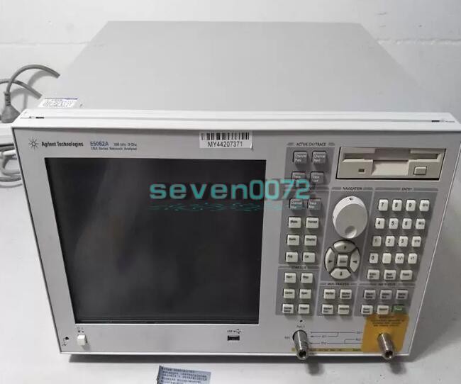 1PCS USED Agilent E5062A 300kHz-3GHz Vector network Analyzer