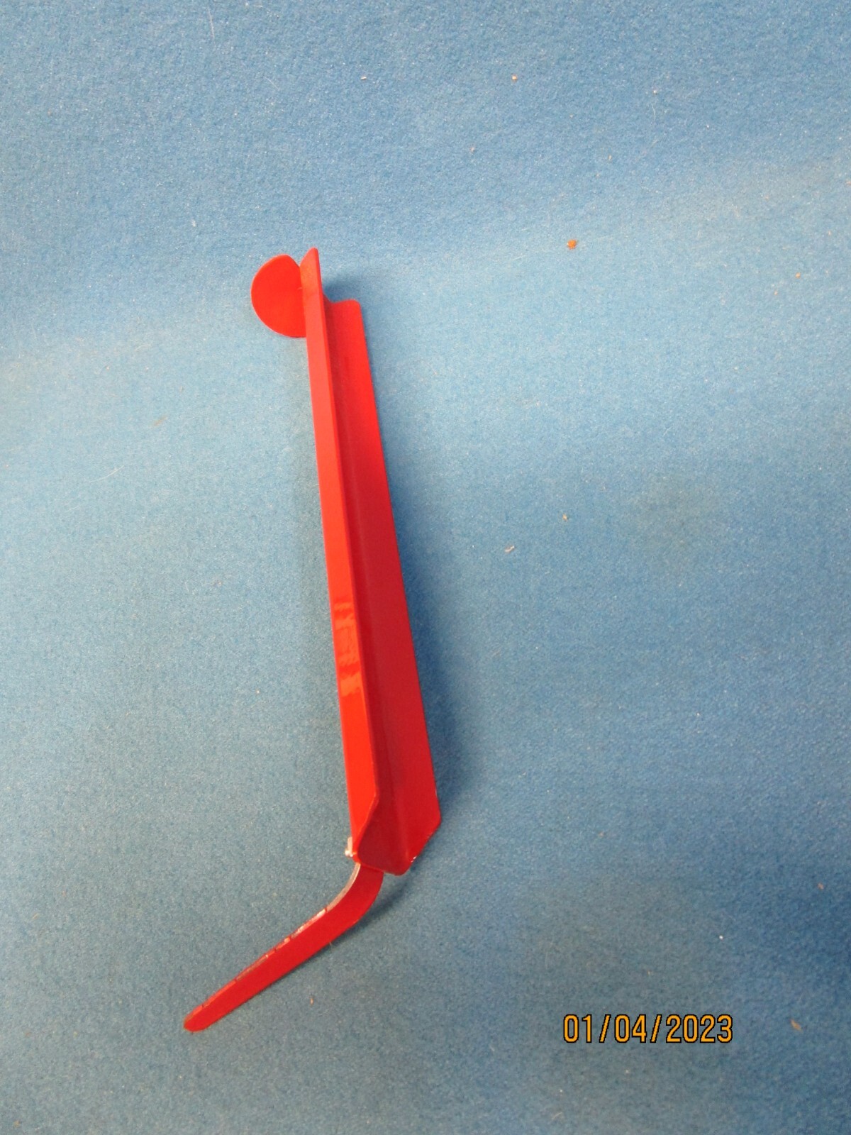 DSM Tic Tac Toe Arcade Game Prize Vend Arm Screw Shelf Support