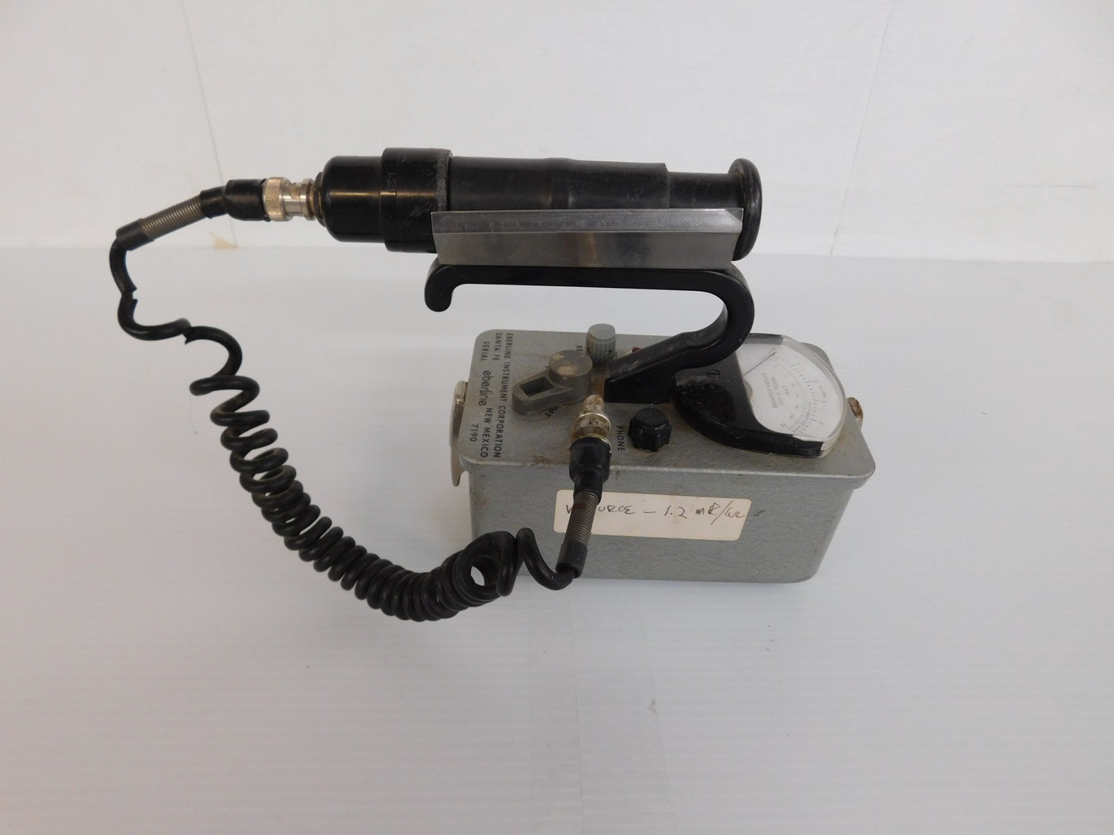 EBERLINE INSTRUMENT CORP MODEL E-120 GEIGER COUNTER (LKP152)
