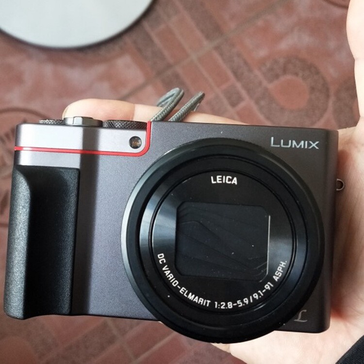 Skidproof Hand Grip For Panasonic Lumix ZS110 TZ100 Camera