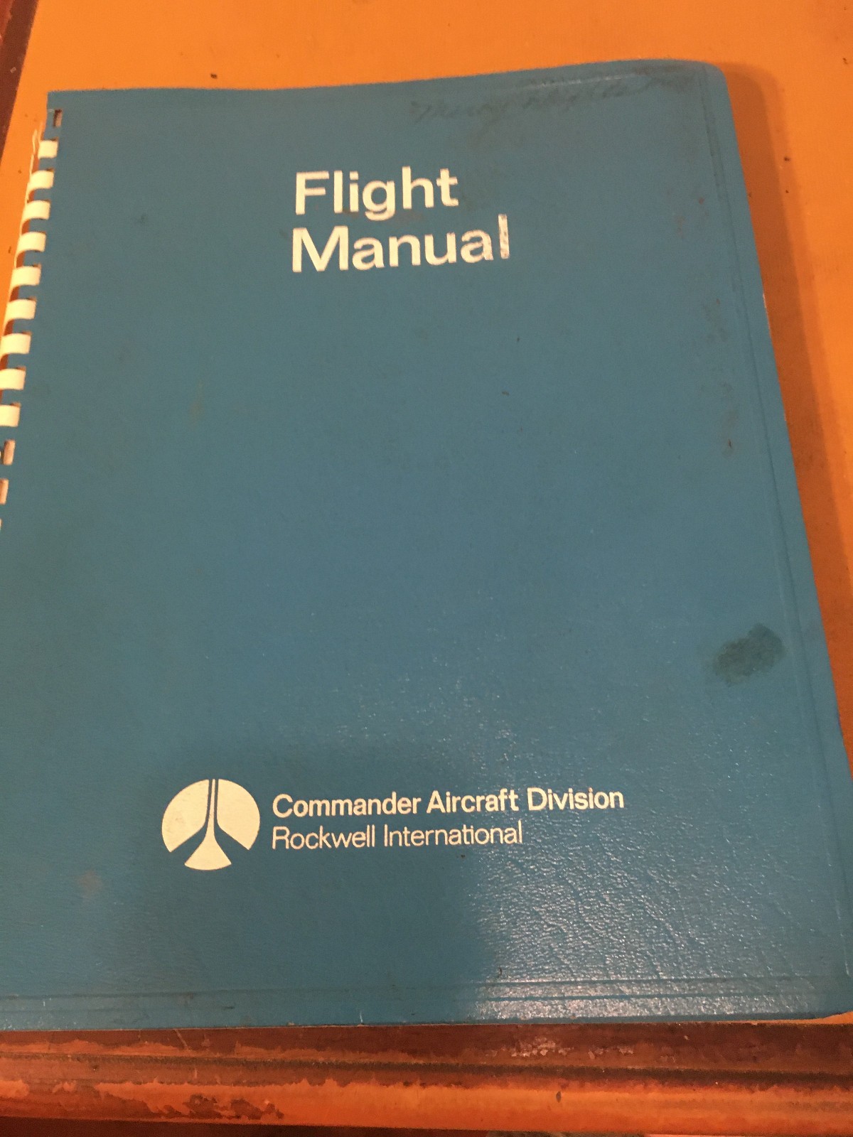 Rockwell Aero Commander 500B Flight Manual