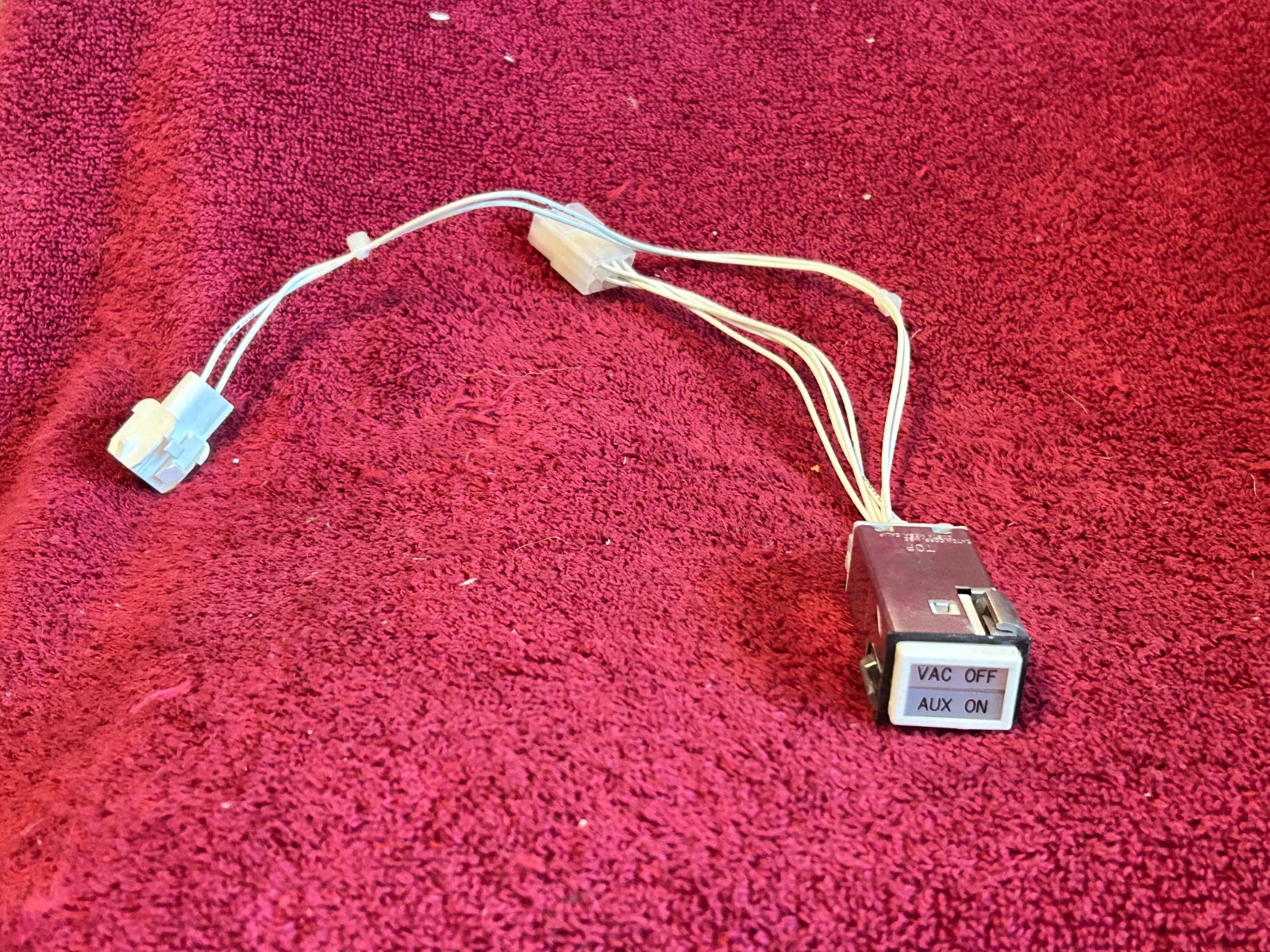 EATON VAC/AUX/ON/OFF SWITCH P/N 4865-2