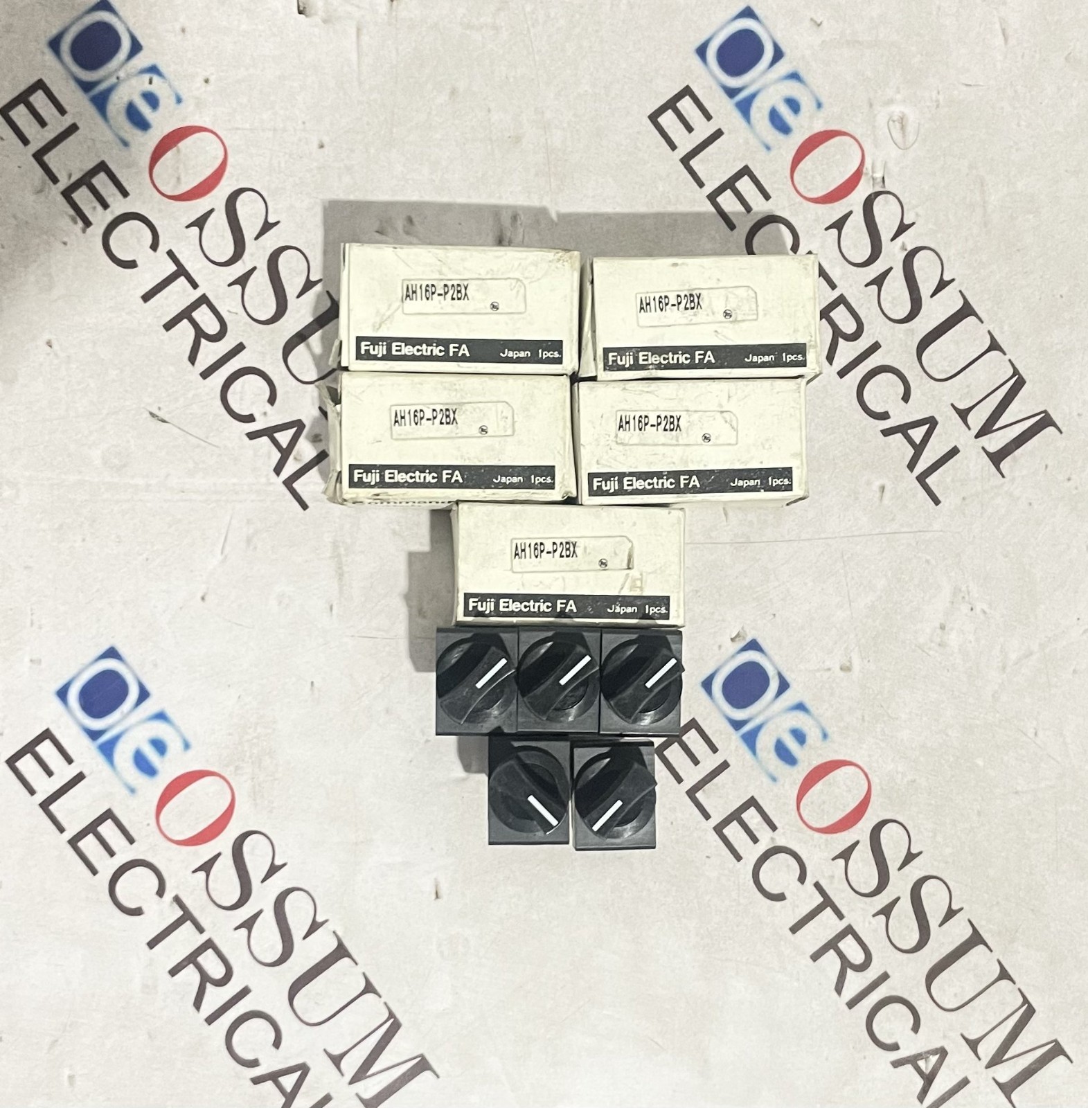 FUJI ELECTRIC AH16P-P2BX SELECTOR SWITCHES LOT OF 5PCS FREE FAST SHIPPING