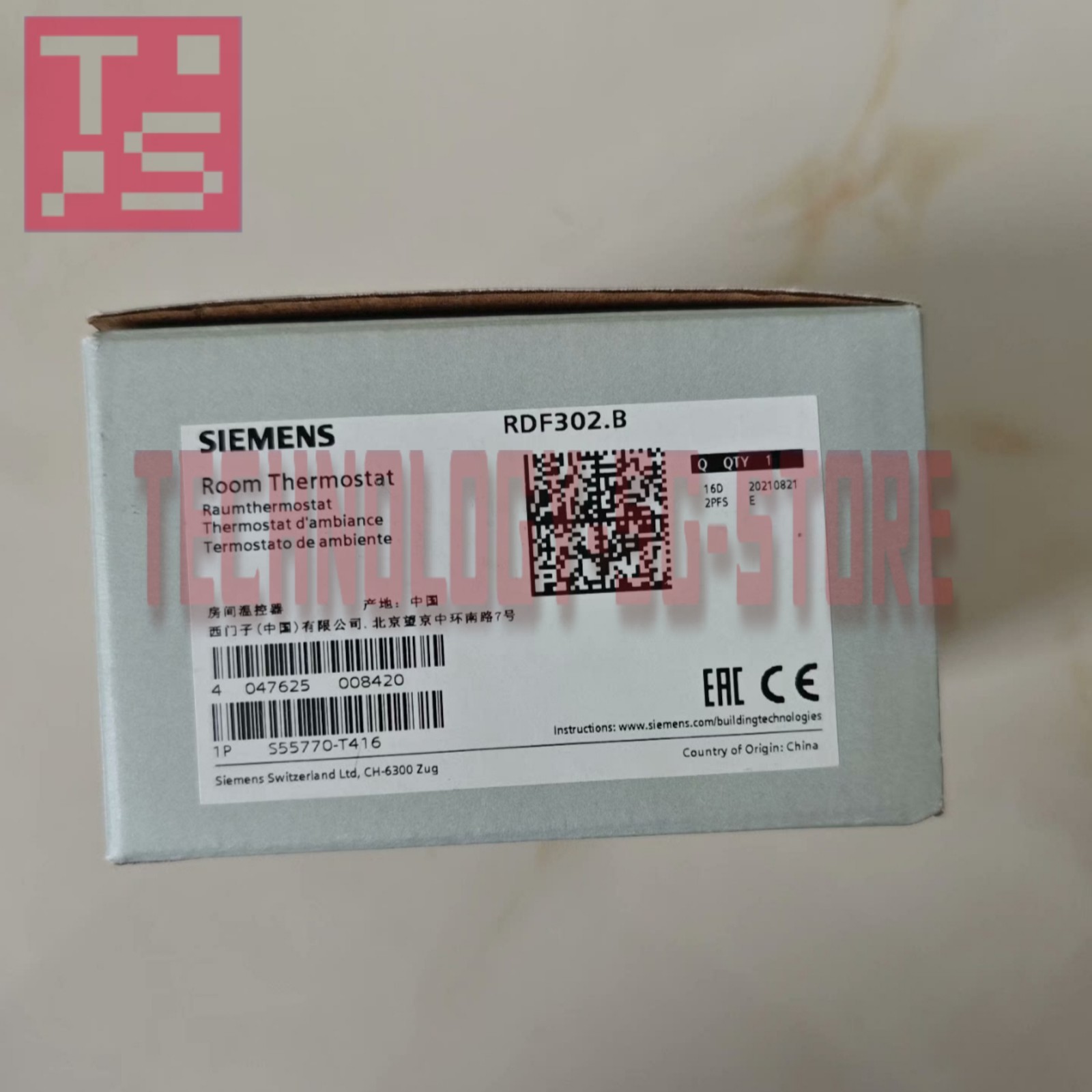 SIEMENS RDF302.B Temperature Controller Switch# 1pcs New In Box