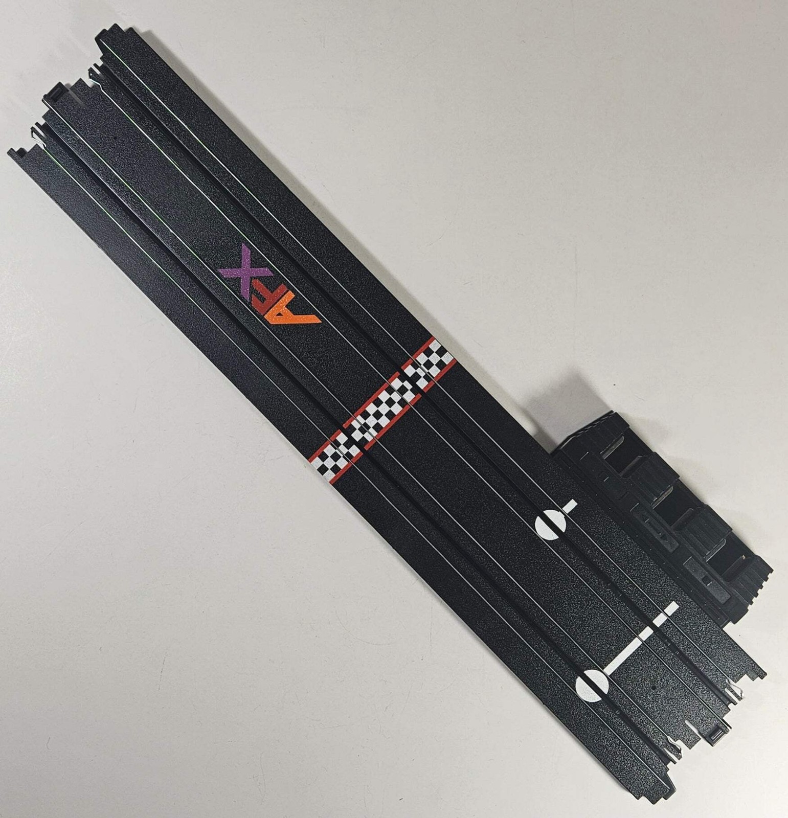 AFX 15" Terminal Track with Start/Finish (Bulk Item)