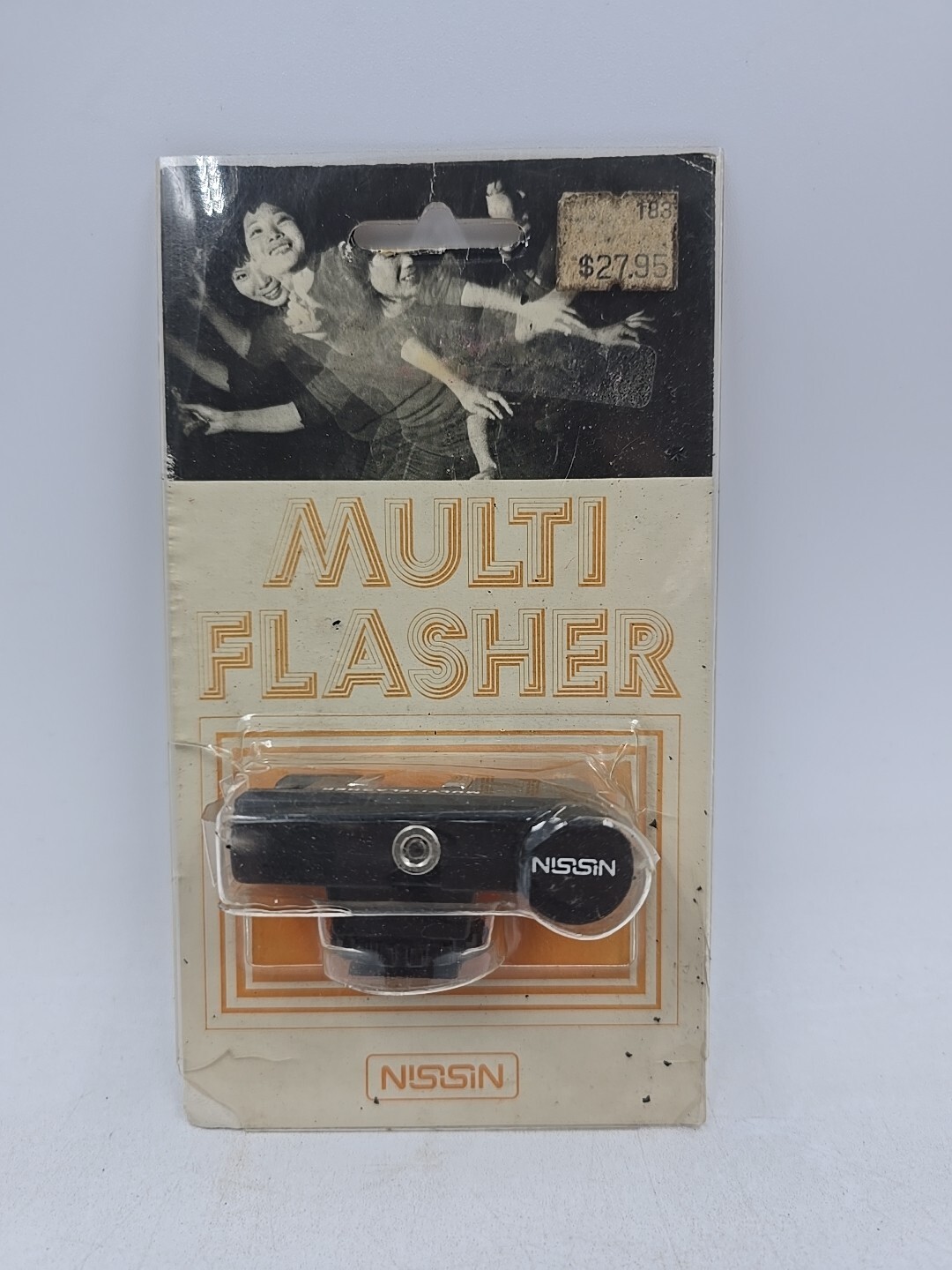 Nissin Multi Flasher Allows Multiple Exposures On One Frame 1 Sec Shutter Speed