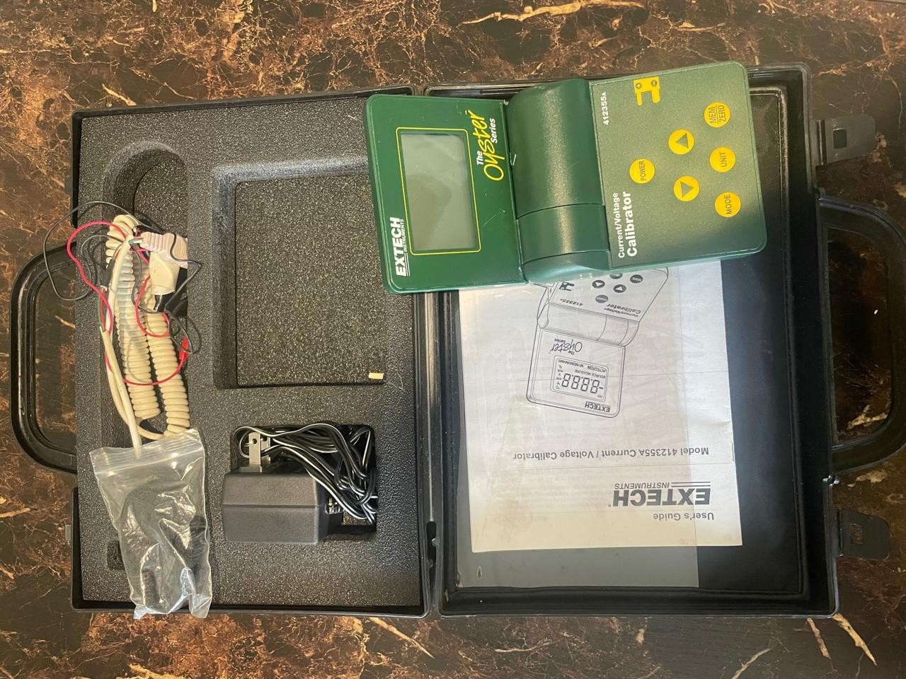 EXTECH MULTIMETER MODEL 412355A Current/Voltage Calibrator - EXCELLENT