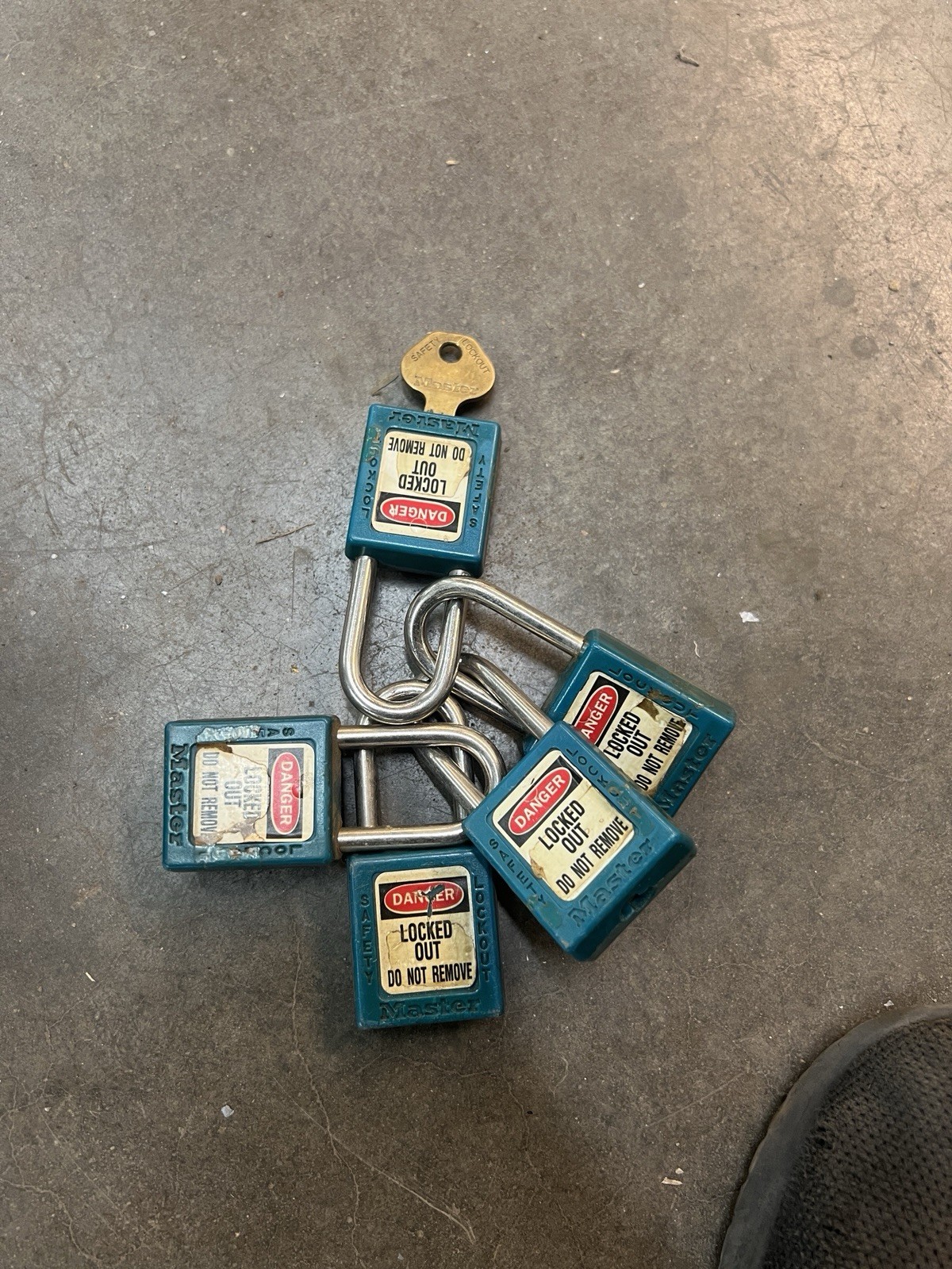 (5) Master Lock 410 Teal Safety Lockout Tagout Padlocks LOTO Keyed Alike
