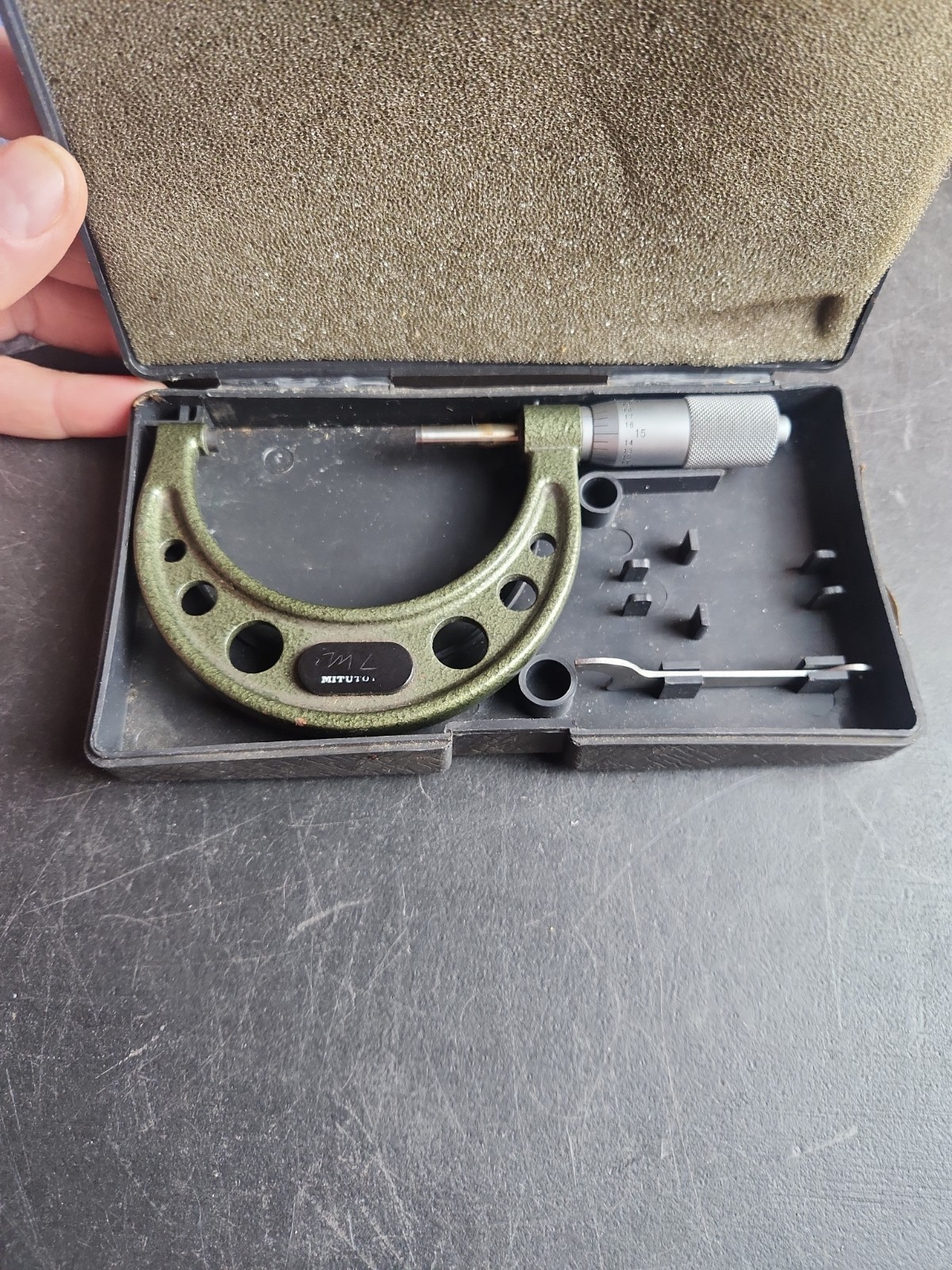 Vintage Mitutoyo 2"-3" Outside Micrometer 103-115 Made in Brazil