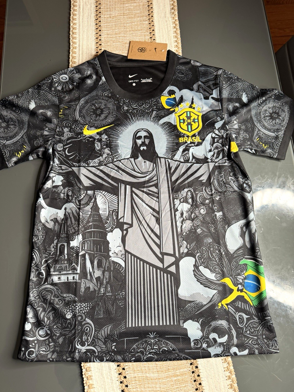 Nike Brazil National Team Soccer Jersey Black Gray Yellow Graphic Print Men L