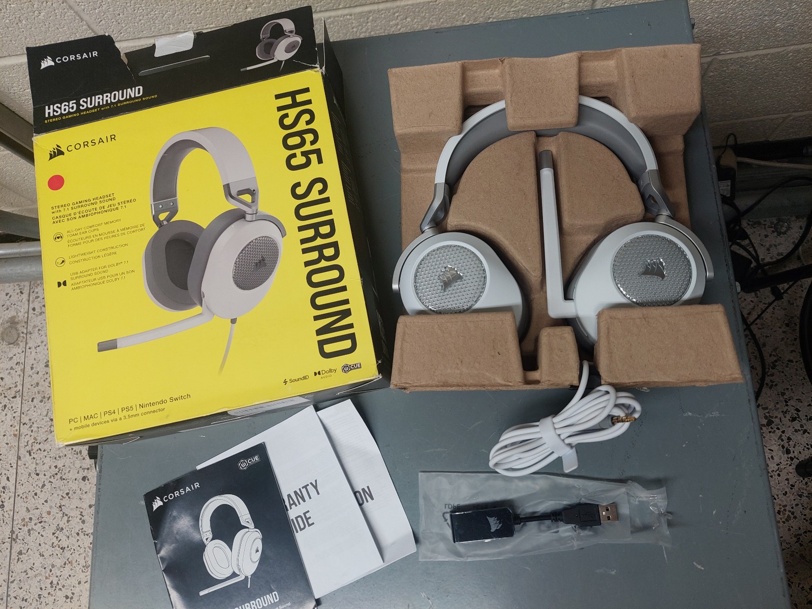 Corsair HS65 SURROUND Gaming Headset Open Box - White