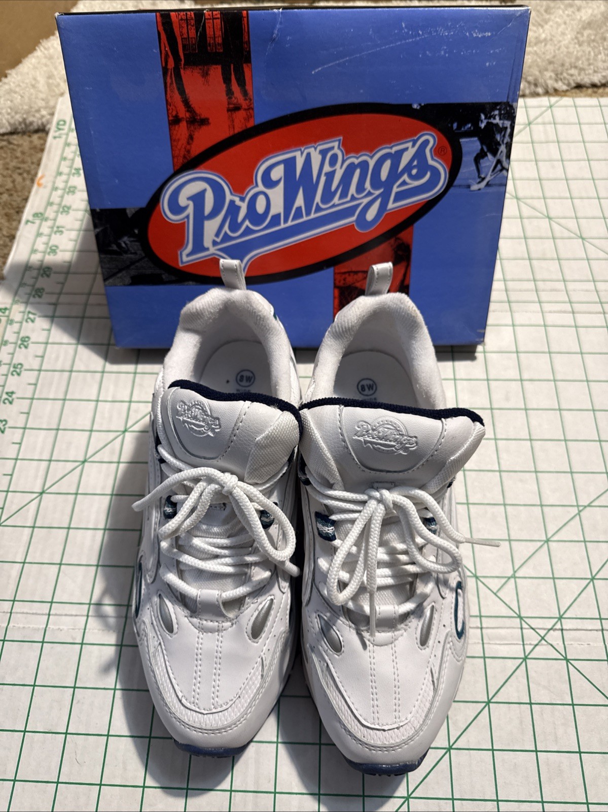 SZ 8 WIDE PRO WING White Stripe Jog 4533 Shoelace VTG