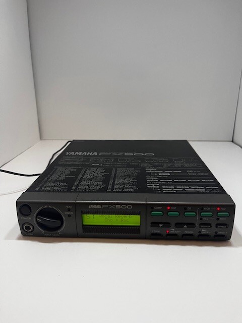 YAMAHA FX500 Simul Effect Processor Japan Effect Rack Unit w/power supply used