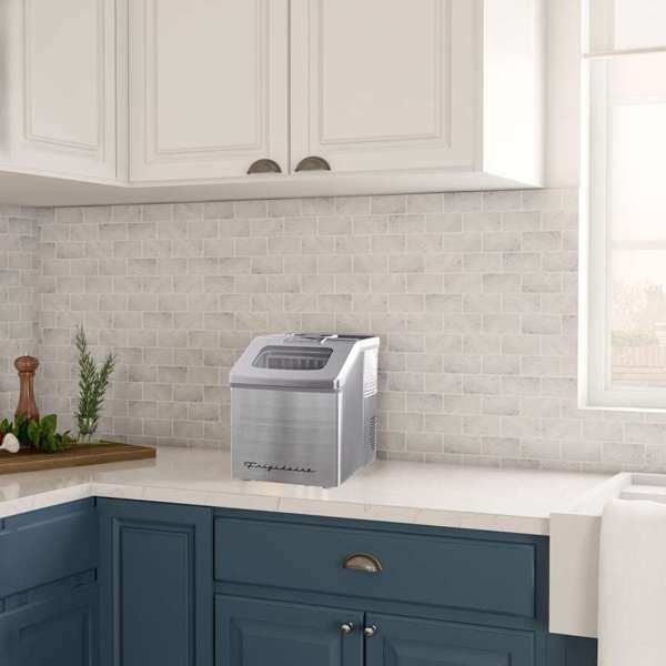 Frigidaire, 40 Lbs. Countertop Ice Maker, Square Clear Shaped Ice, Stainless