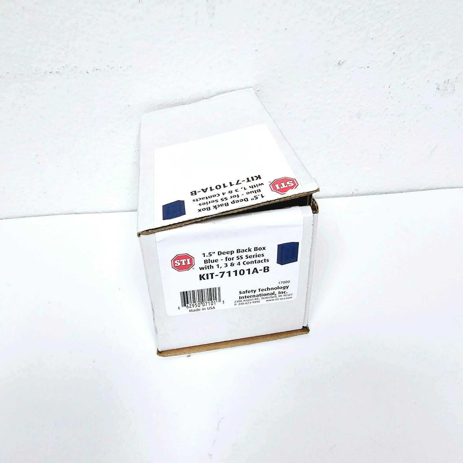 STI KIT-71101A-B Blue Back Box NEW (Open Box)