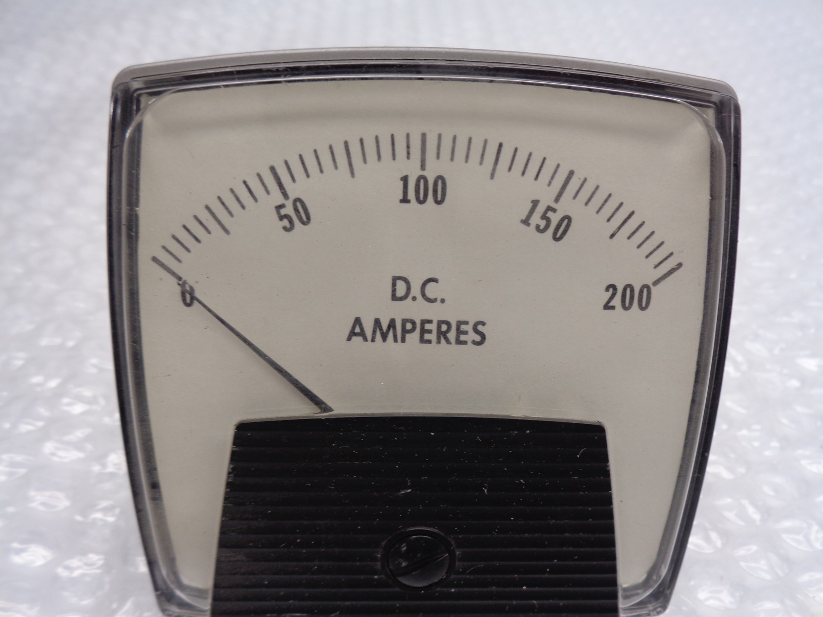 INDUSTRIAL SPARE 0-200AMP PANEL METER NSNP