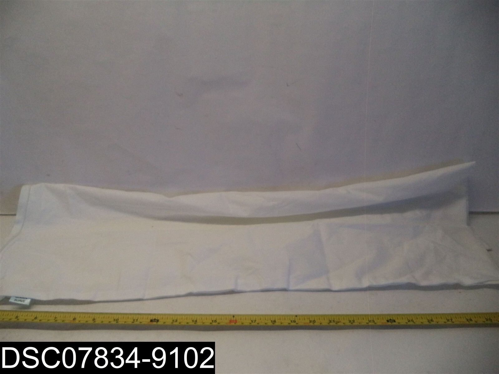 QTY=12: 13200312 White Queen Pillowcases