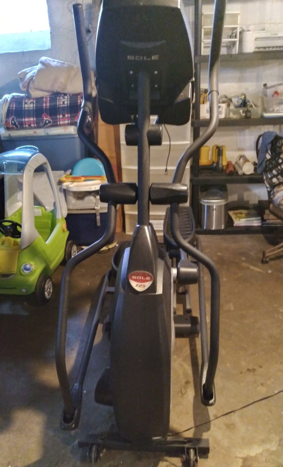 Elliptical Sole e25 Great Condition! VERY LIGHTLY USED