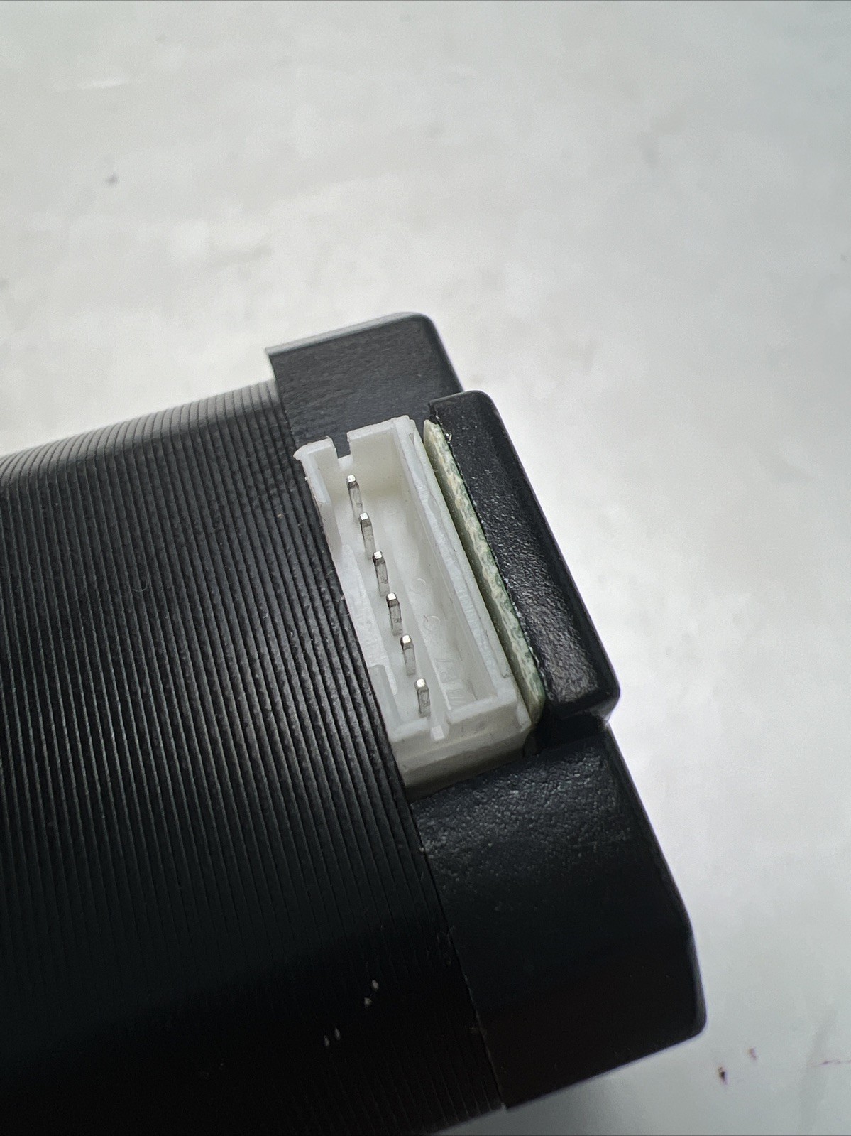 STEPPERONLINE P/N: 17HE19-2004S STEPPER MOTOR