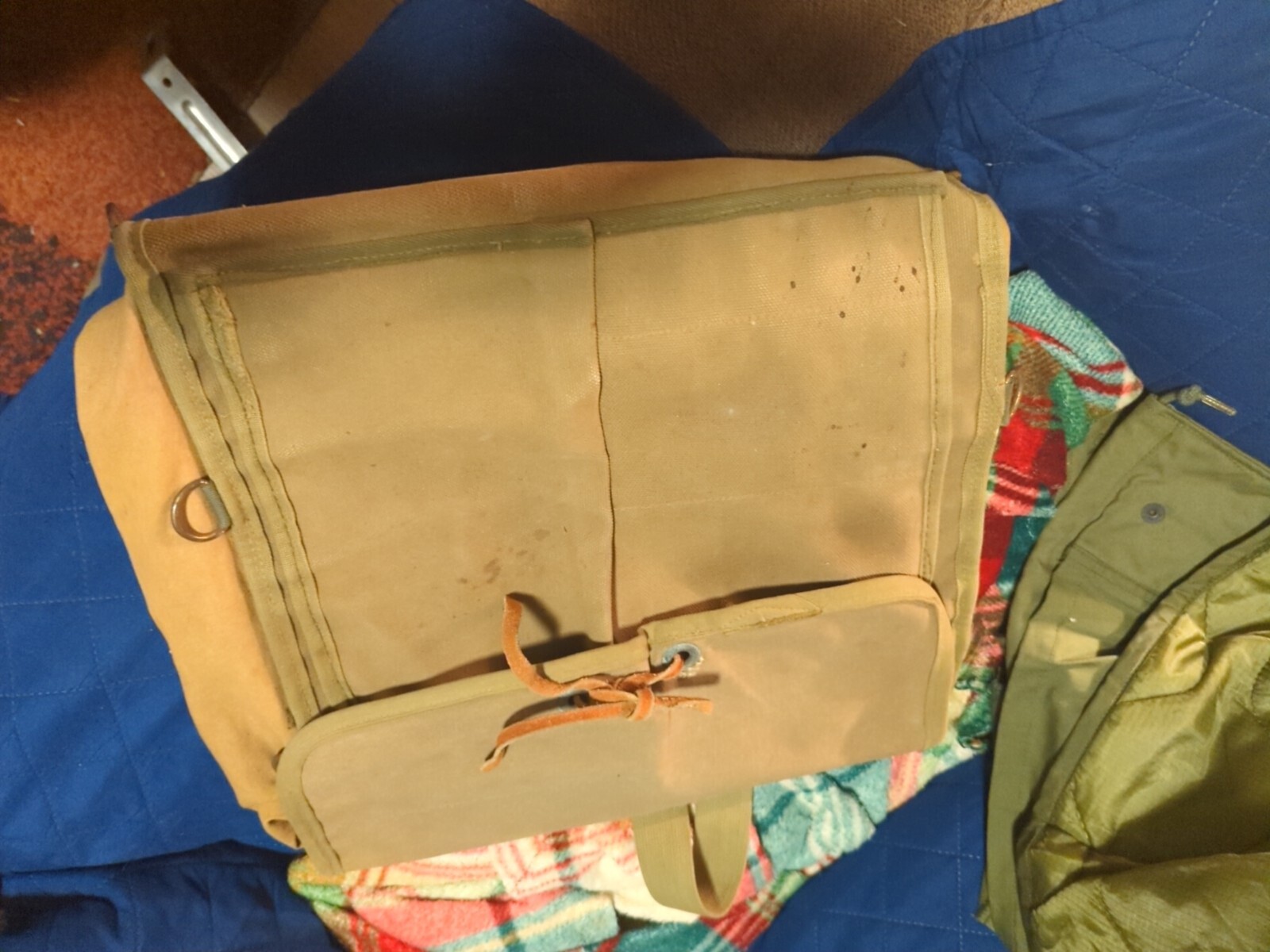 Vintage US Military Bag Roll Tool D-1888 Distressed Pack Gear Case Backpack