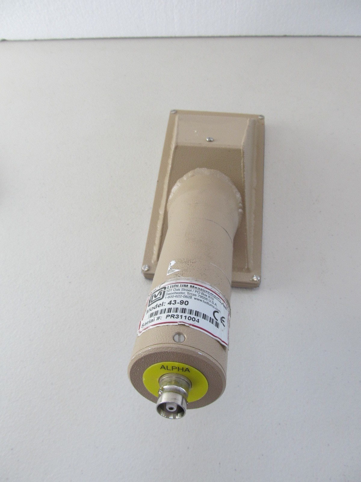 Ludlum 43-90 Alpha Detector PROBE + C to C Cable