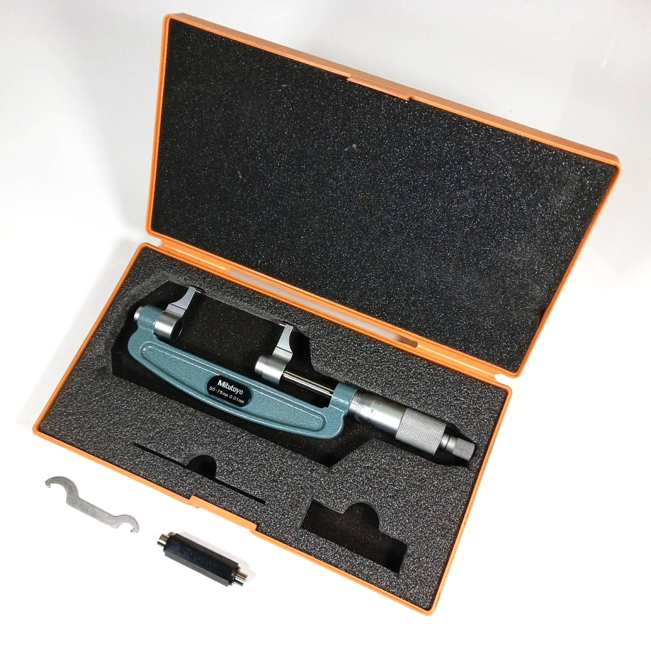Mitutoyo Outside Caliper Micrometer 143-103 OMP-75 50-75mm Japan / AJ1213T