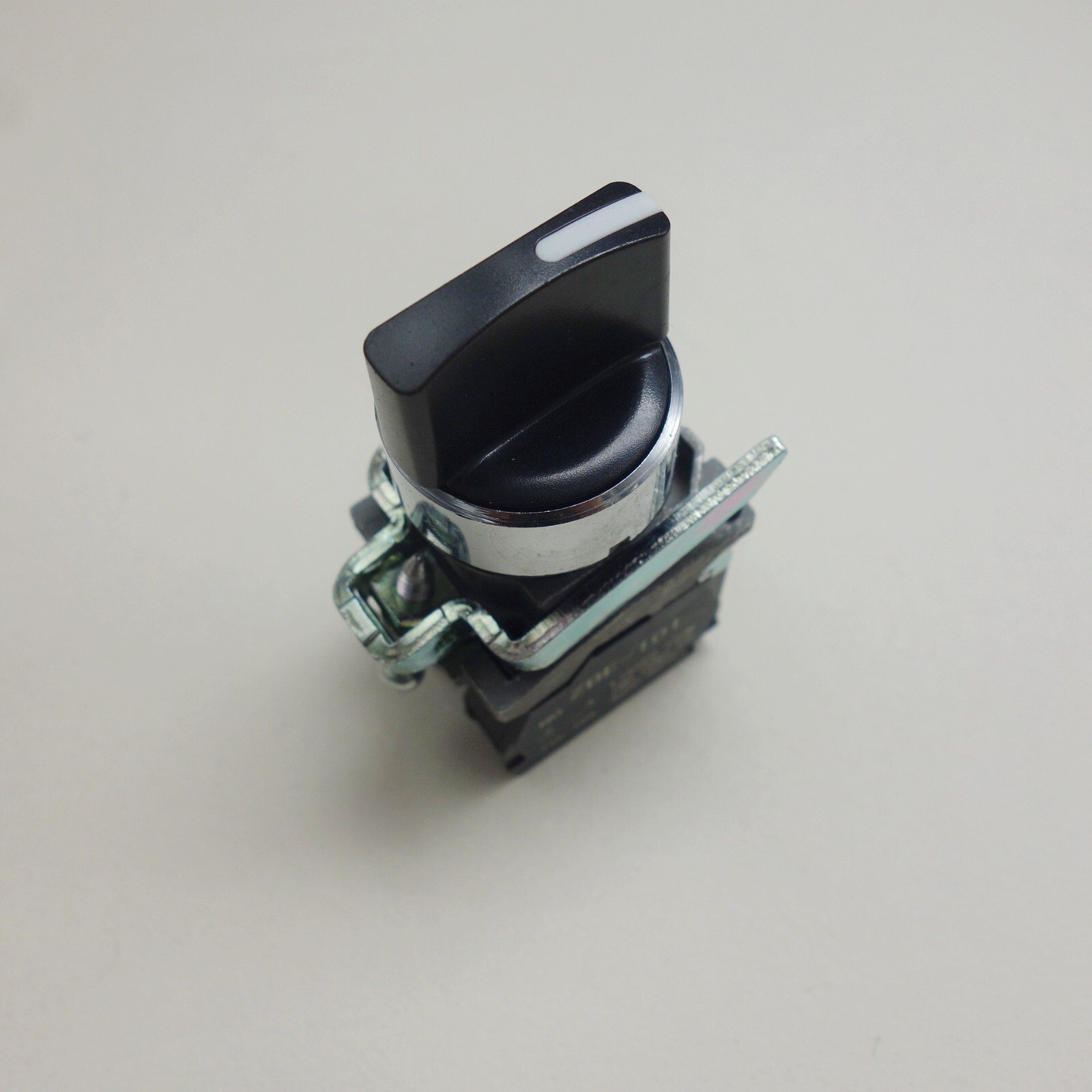 4PCS 22mm Maitained Select switch 3 Position Fits XB4BD33 Selector Switch 2NO