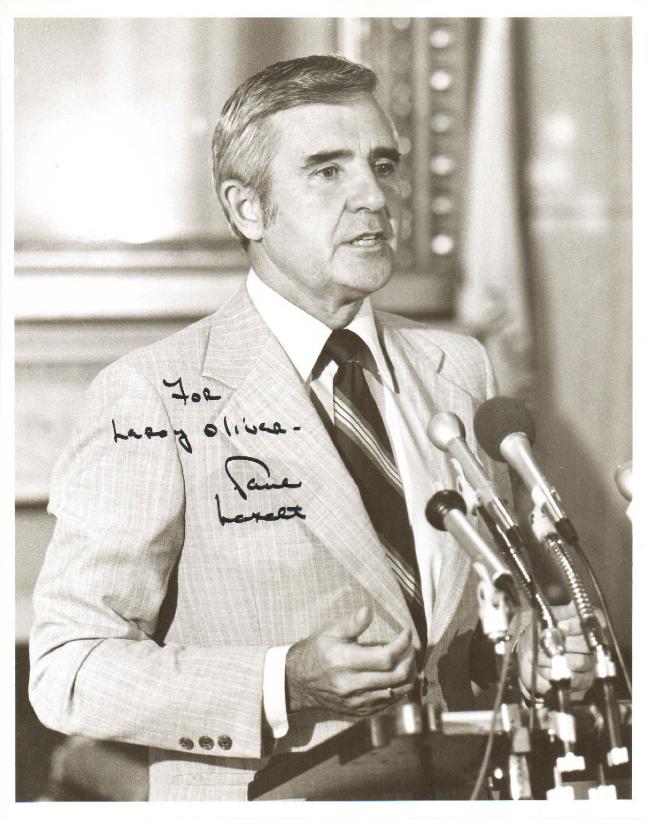 PAUL LAXALT -Governor of Nevada (67-71); Senator (R-NEV)(74-87) -Autograph Photo