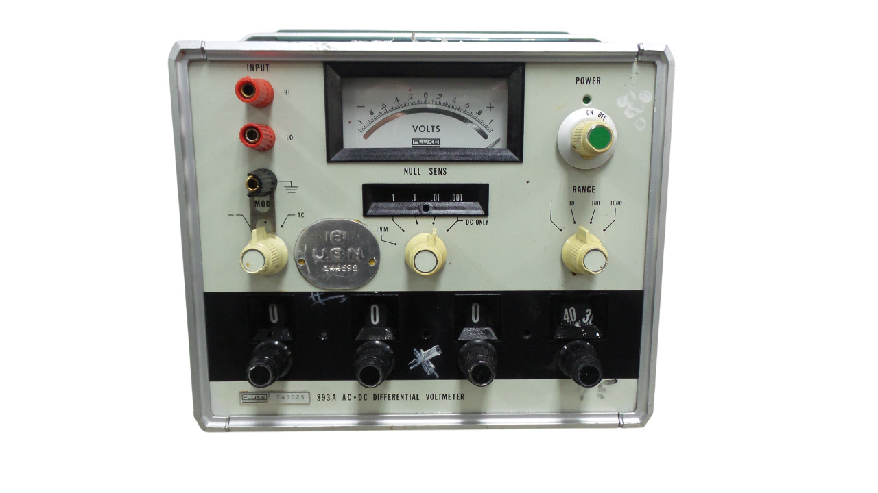 Fluke 893A AC-DC Differential Voltmeter - Free Shipping