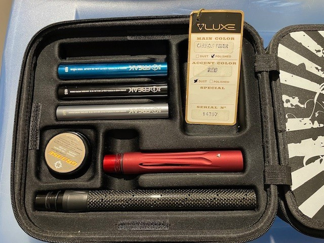 CARBON FIBER LUXE 2.0 OLED FREAK BARREL W/ CASE