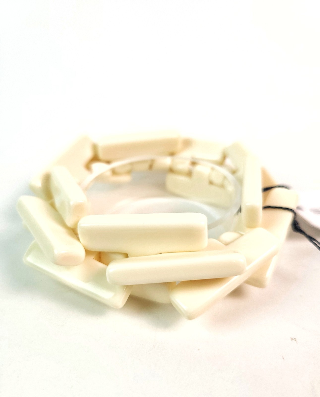 Sobral Neoconcretismo 1WJP Off White Marfim Beads Artist Made Stretch Bracelet
