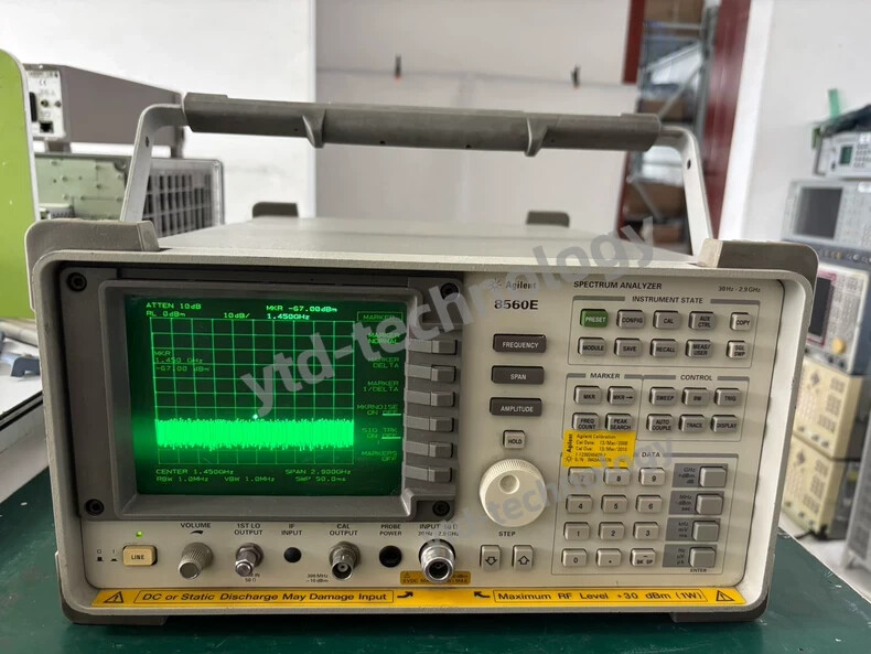 HP / Agilent / Keysight 8560E RF Spectrum Analyzer 30Hz-2.9GHz /