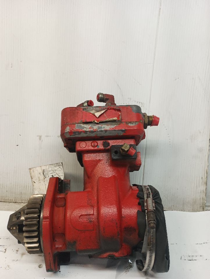 3690864 Cummins ISX Wabco Air Suspension Compressure Pump  (12739473