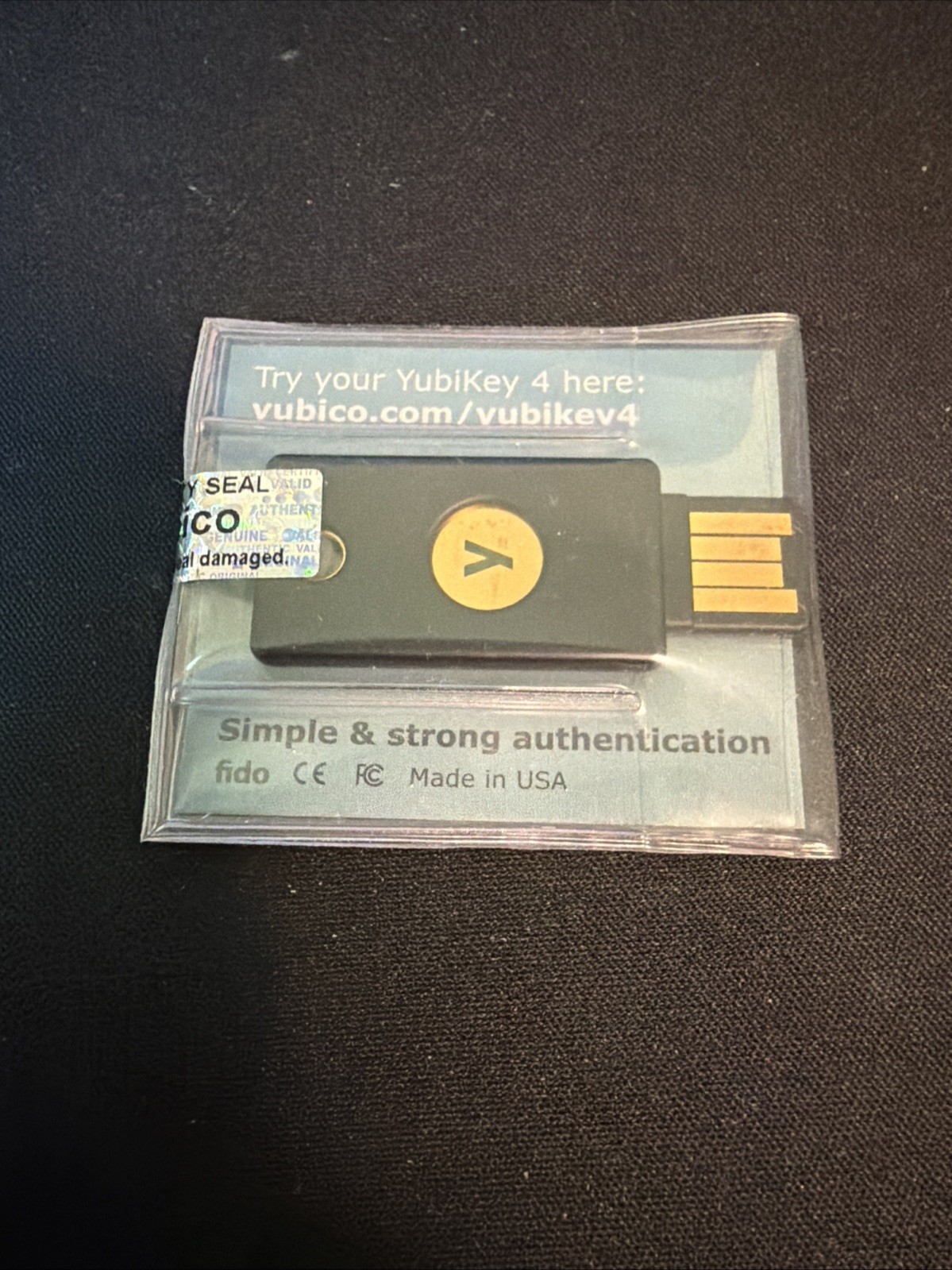 Yubico ‎YubiKey 4 - Two Factor Authentication (2FA) USB Security Key - Open Box