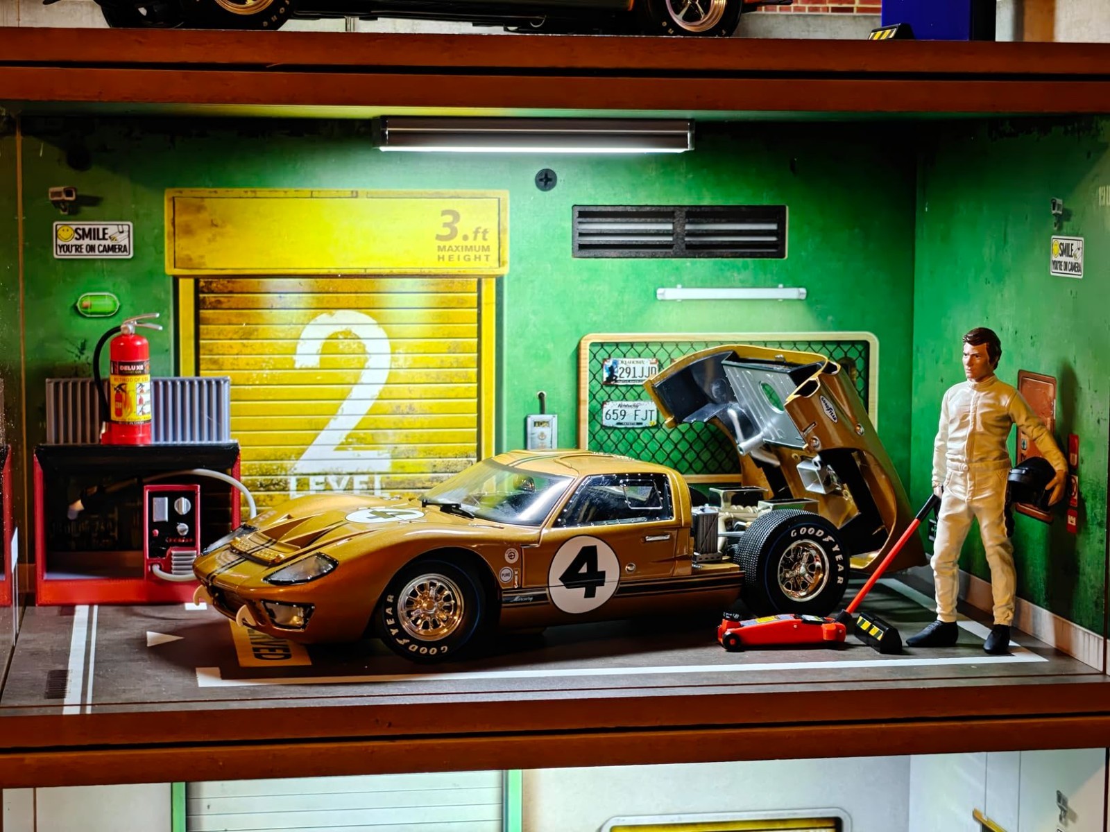 Car Display Case LED Light 1/18 Model Diorama Diecast Garage Wood & Acrylic Box