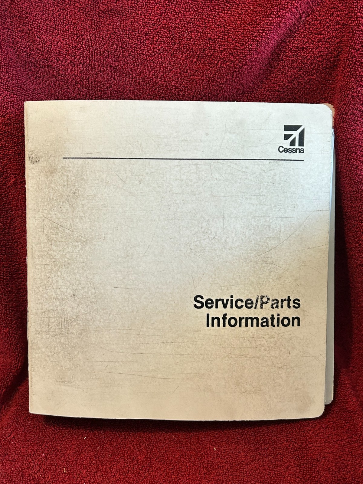 CESSNA 172 SERIES SERVICE/ PARTS INFORMATION CATALOG 1963 TO 1974