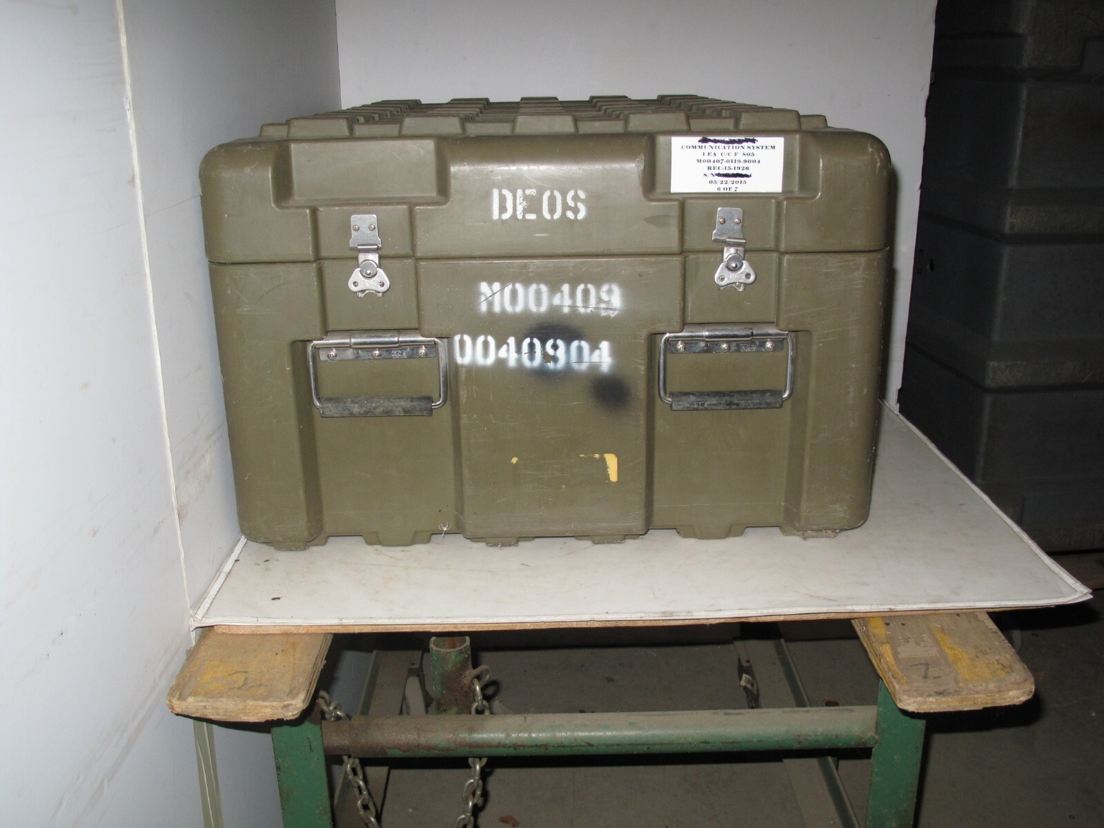 ECS Loadmaster Roto Molded Plastic Hard Case 34x25x17 Hard Equipment