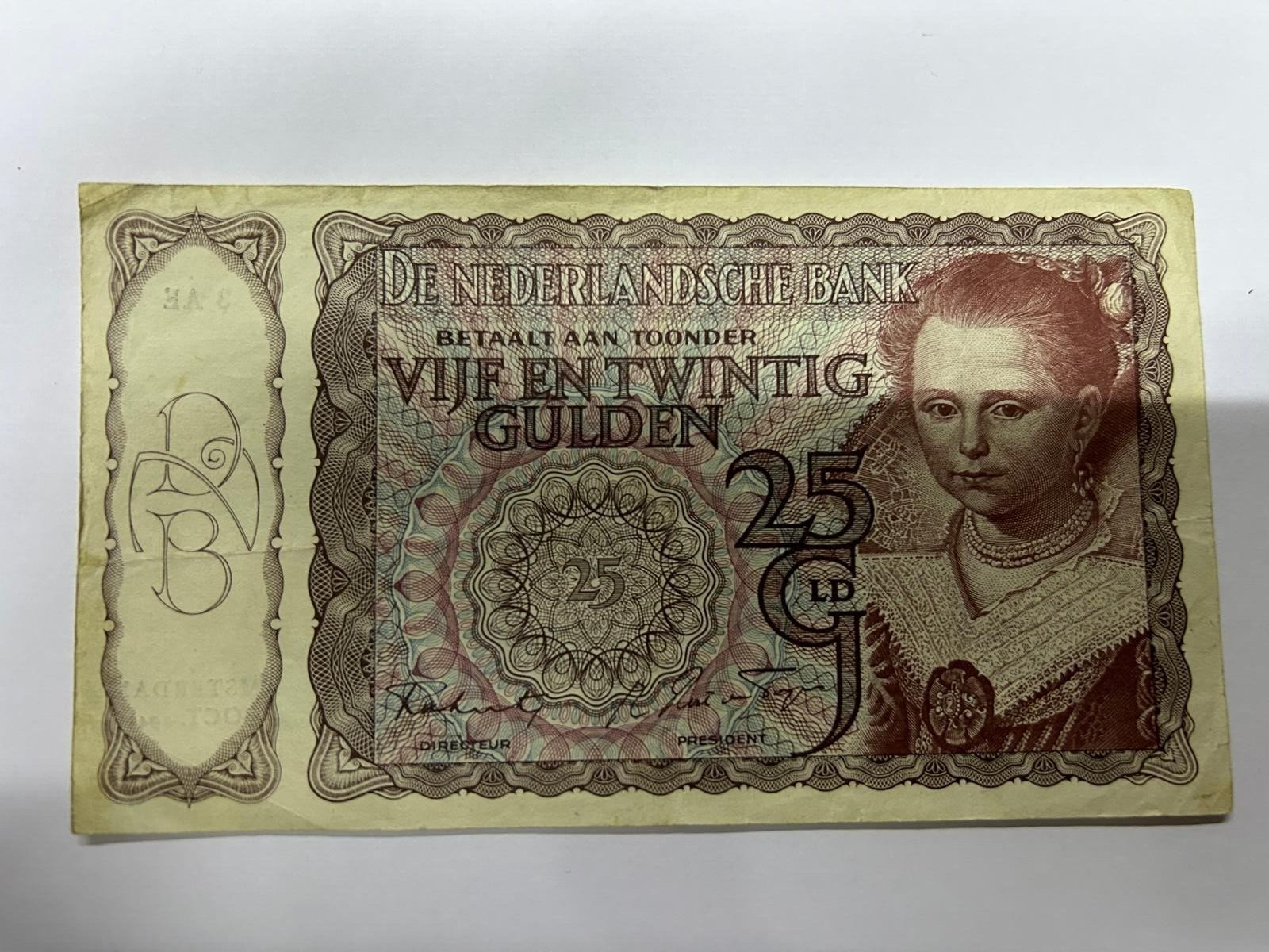 25  Gulden Netherlands Banknotes 1943