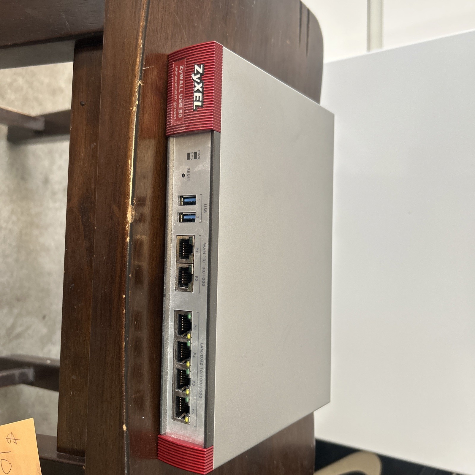ZyXEL ZyWALL USG 50 Network Security/Firewall Appliance (usgflex50hbun)