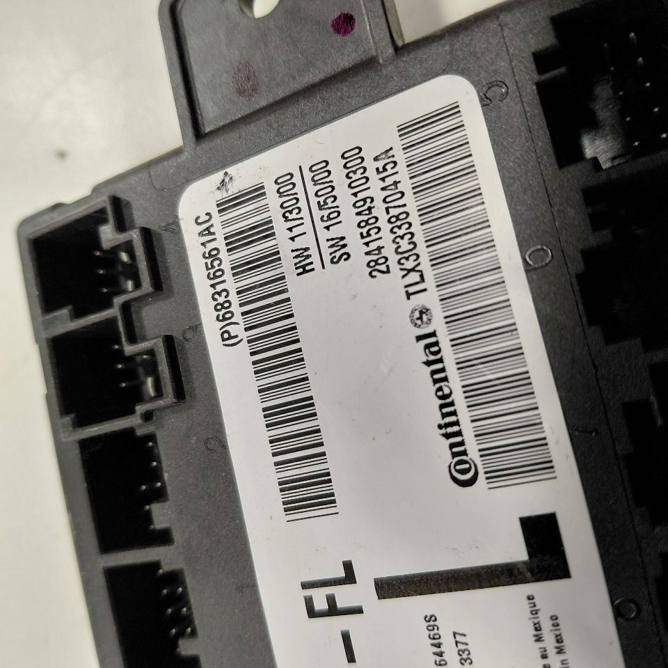 Driver Left Door Control Module Fits 17-19 Chrysler Pacifica OEM