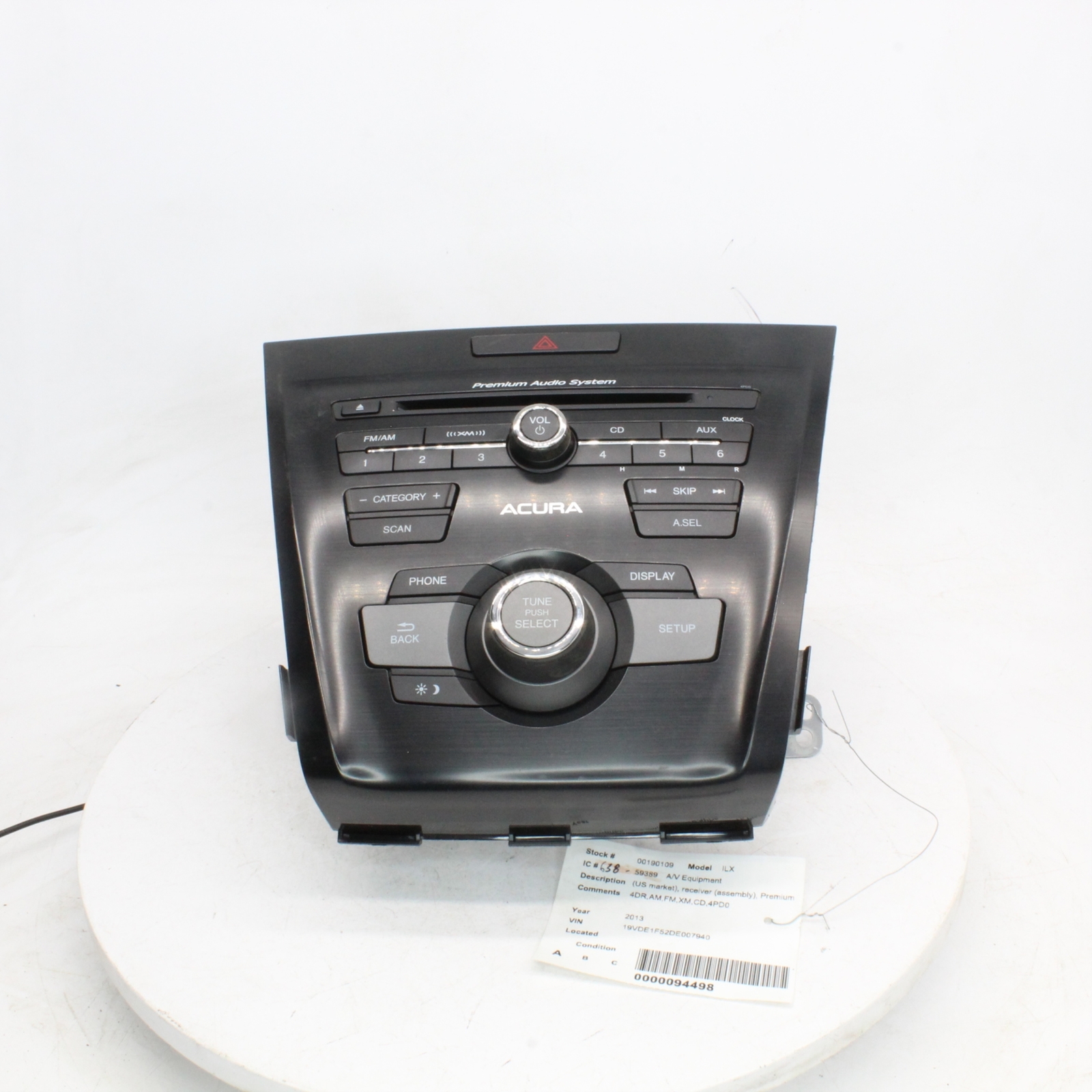 2013 Acura ILX AM,FM,XM,CD Receiver Part Number - 638-59389 ( Used )